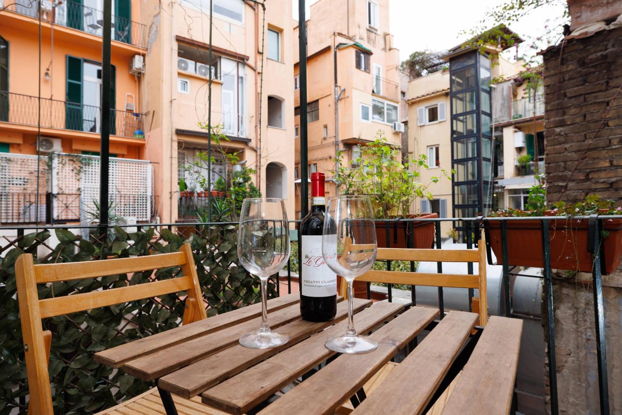 Gesu E Maria Balcony Apt At Spanish Steps โรม ภายนอก รูปภาพ